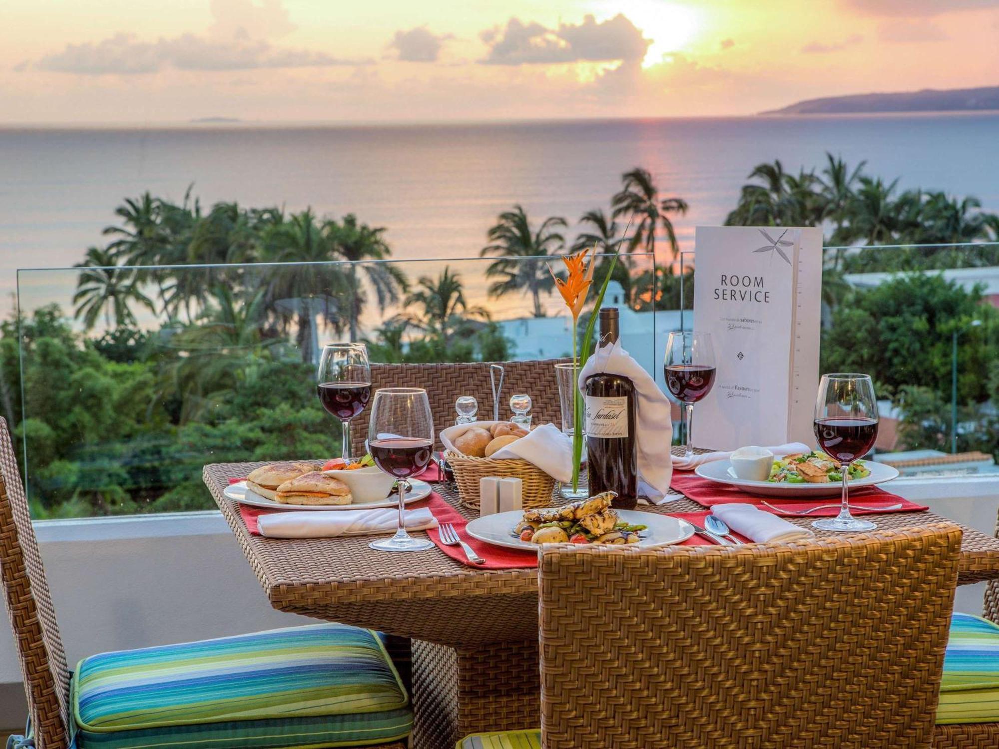 Marival Distinct Residences & Spa - Handwritten Collection Nuevo Vallarta Exteriör bild